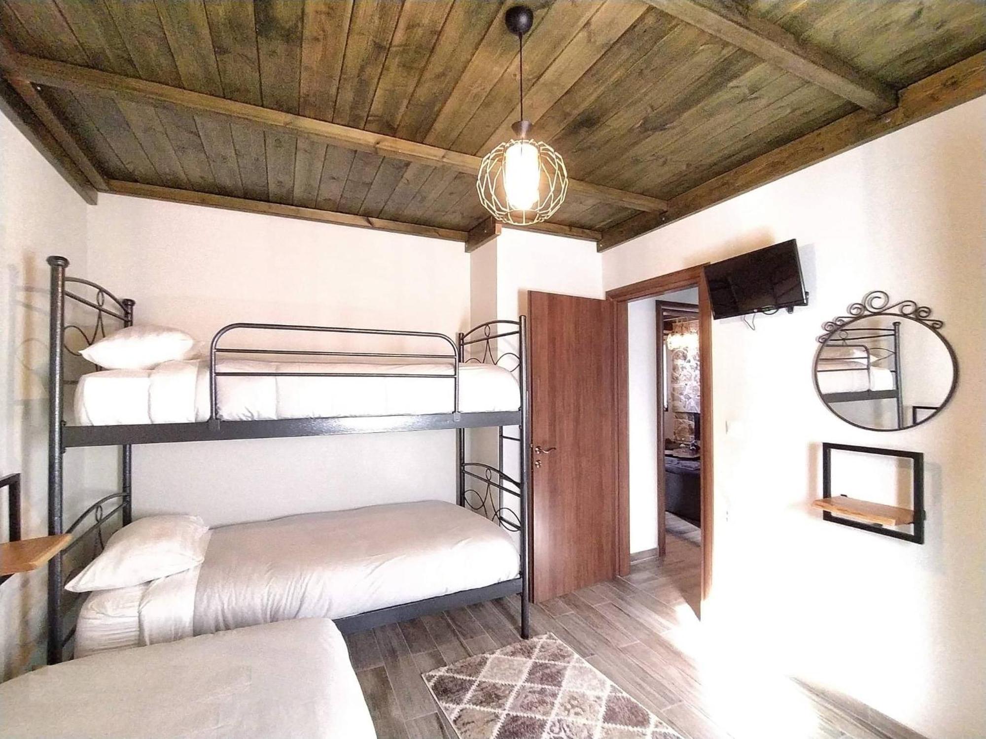 Апартаменти Rustic House Embonas Екстер'єр фото